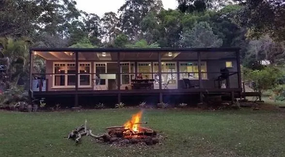 Casa di campagna The Lakehouse Manor Affittacamere Maleny
